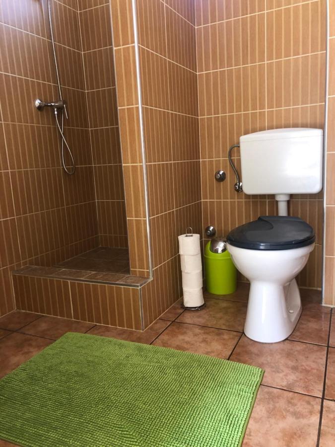 Panni Vendeghaz Hotel Egerszalok Ngoại thất bức ảnh