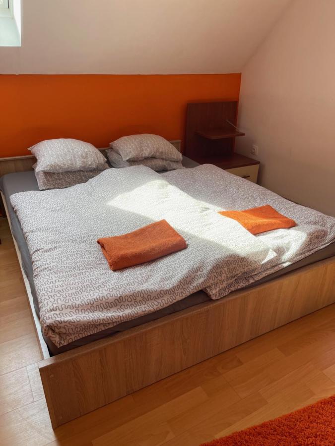 Panni Vendeghaz Hotel Egerszalok Ngoại thất bức ảnh