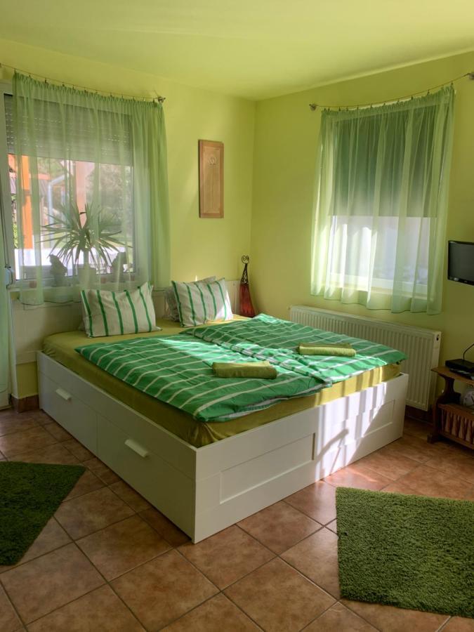 Panni Vendeghaz Hotel Egerszalok Ngoại thất bức ảnh