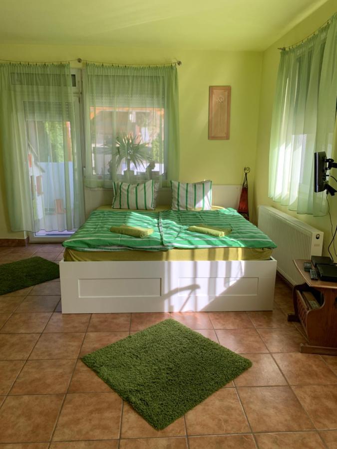Panni Vendeghaz Hotel Egerszalok Ngoại thất bức ảnh